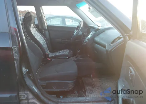 2013 Kia Soul z USA, uszkodzony, nr VIN KNDJT2A57D7549290